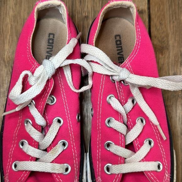 Converse Pink Pop Chuck Taylor All Star Junior's Ox Lace Up Low Top/Sz 1 - Picture 7 of 12
